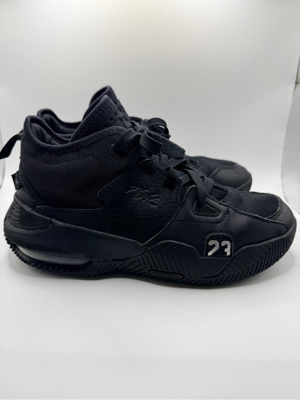 Kids Jordan’s Stay Loyal 2 in Youth 5